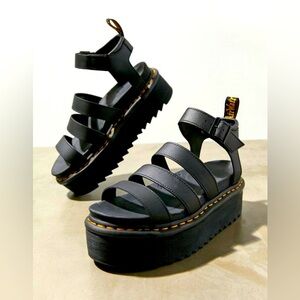 Dr. Martens Blaire Platform Sandal size 7